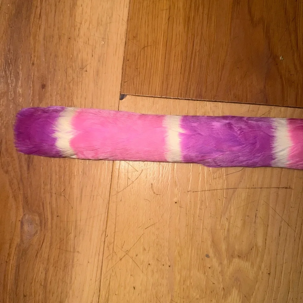 Hawaiian Handmade Feather Hat Band - Picture 5 of 5